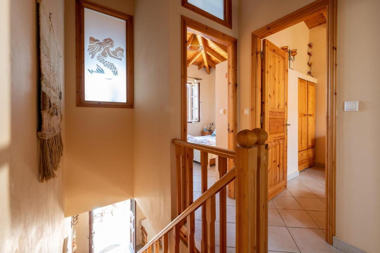 Villa Leleka Χάλκη Εξωτερικό φωτογραφία