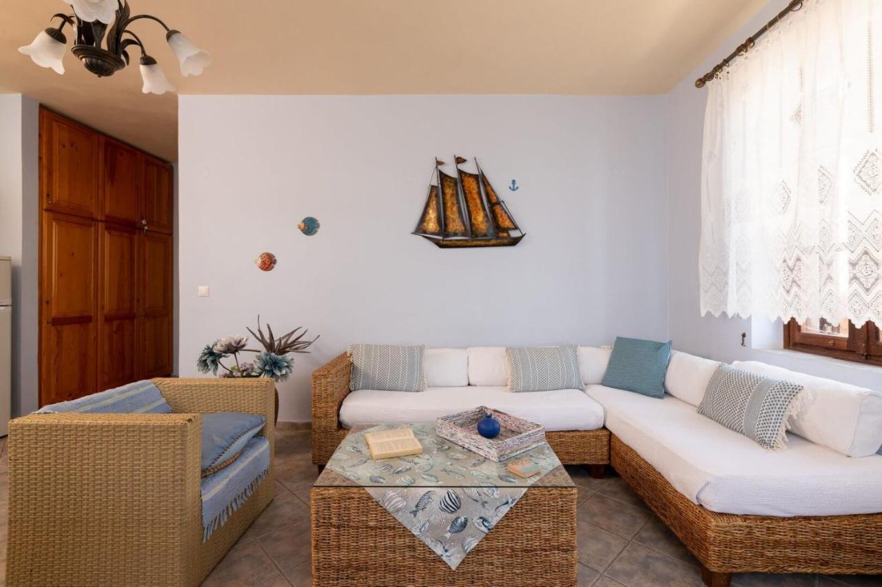 Villa Leleka Χάλκη Εξωτερικό φωτογραφία