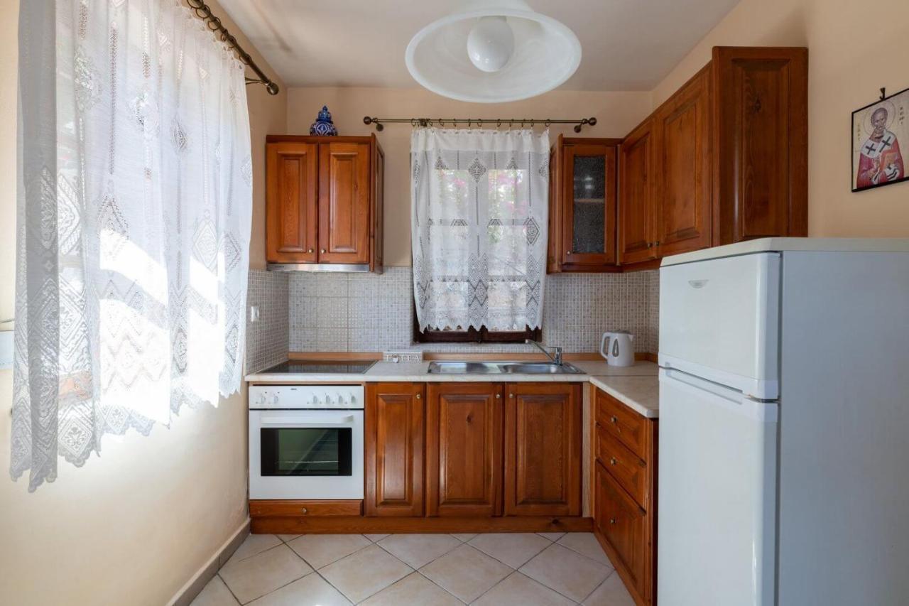 Villa Leleka Χάλκη Εξωτερικό φωτογραφία